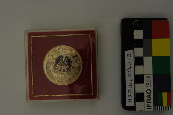 MEDAL, in plastic box, rifle shooting, round gold, crest, ‘CITY OF SUBIACO CHAMPIONSHIPS’, ‘W.A/ 150th Year/ Commemoration’