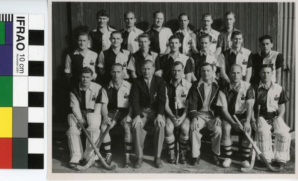 PHOTOGRAPH, b&w, hockey, men's, '1952 WA STATE HOCKEY TEAM', WA News Ltd.