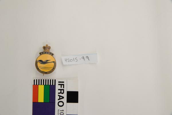 BADGE, enamelled, Royal Western Australian Historical Society, Rica Erickson