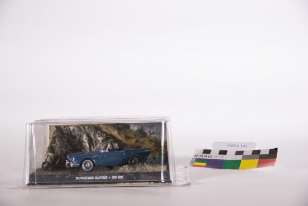 MODEL CAR, in box, Sunbeam Alpine - Dr No. James Bond 007 series 2007