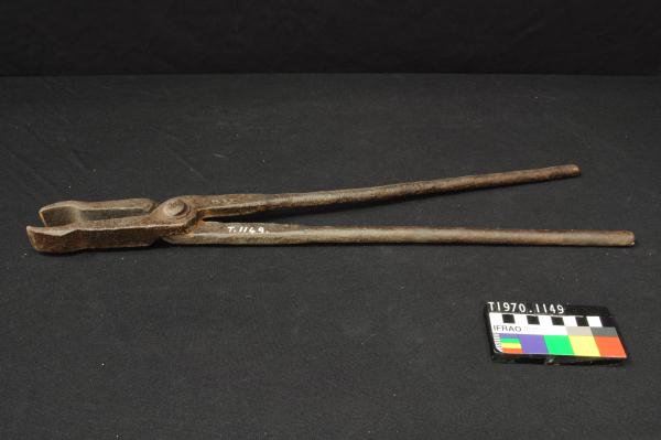 PAIR BLACKSMITHS' TONGS