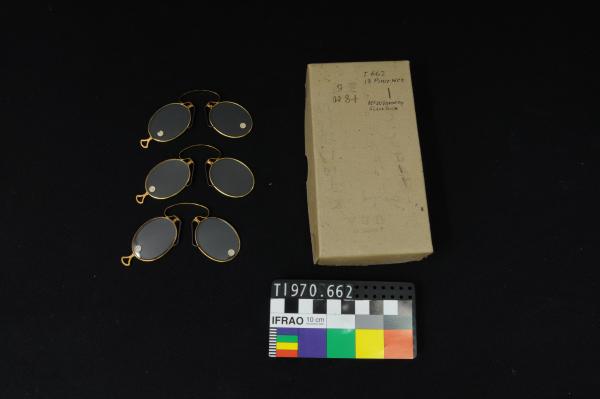 PINCE NEZ -13- pairs