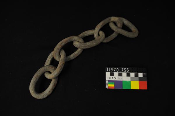 SECTION OF HAND-FORGED CHAIN
