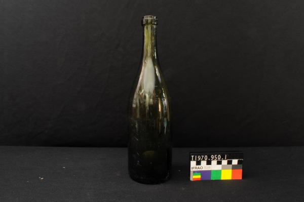 BOTTLE, CASTLEMAINE BREWERY SITE