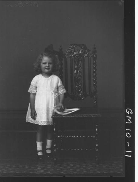 Portrait of young girl, F/L Bean Tuppy.