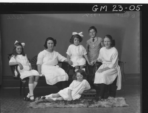 portrait of young family, five girls and one boy F/L        Lesley