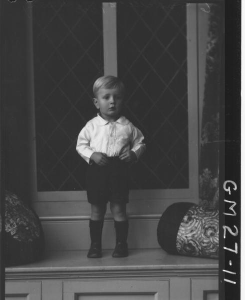 portrait of small bo, F/L Murray