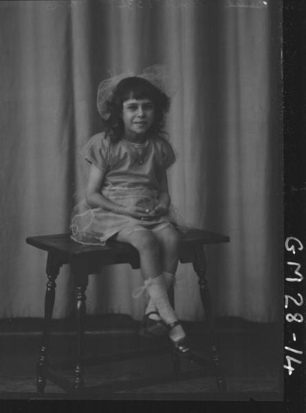 portrait of young girl, F/L Post