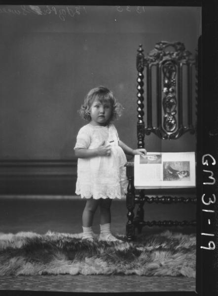 portrait of small girl, F/L Sweeser
