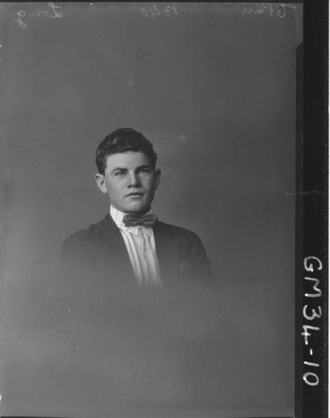 portrait of young man, H/S Long