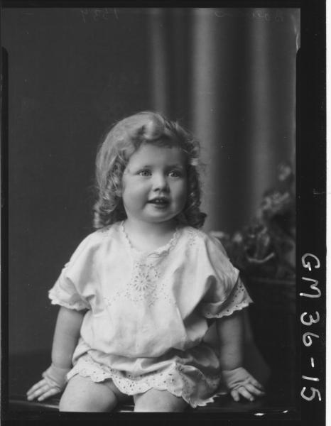 portrait of small girl, H/S Bowen