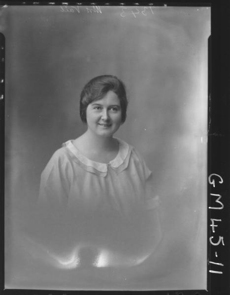 portrait of woman, Mrs Vail
