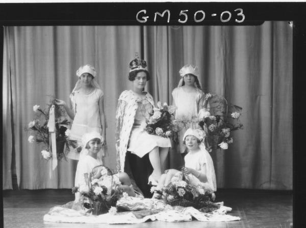 carnival queen and four attendants, Kidd