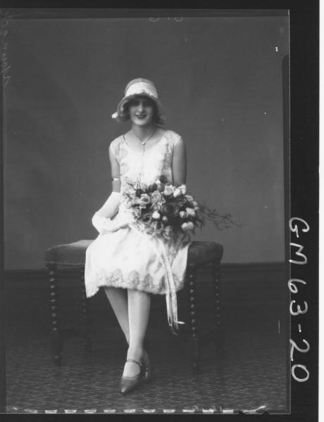 Portrait of bride F/L, Younger