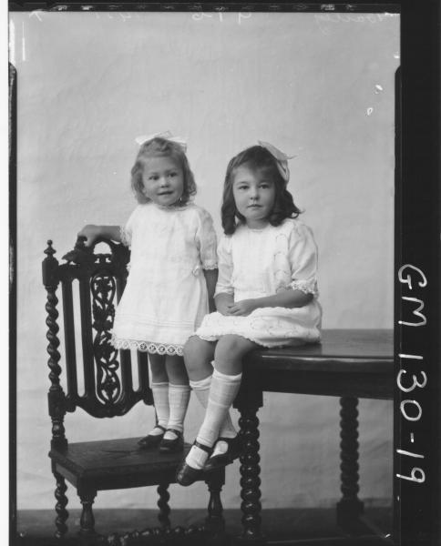 Portrait of two children 'Bailey'