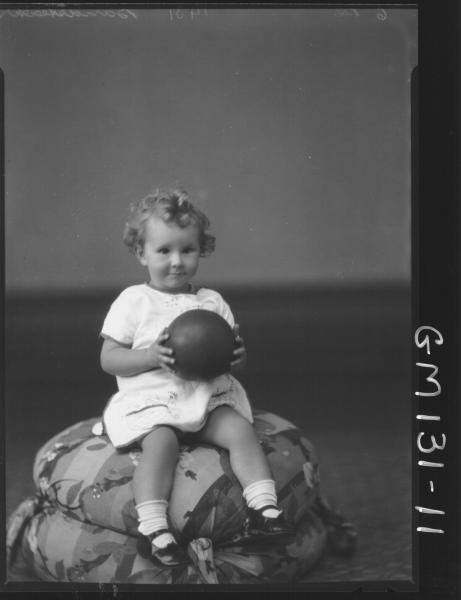 Portrait of child 'Bandseater'