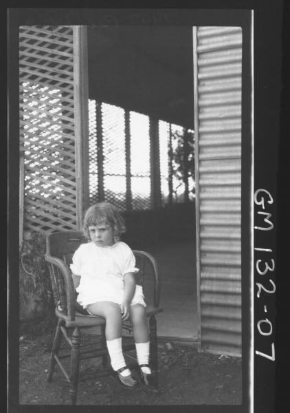 Outdoor picture of child 'Bishop'