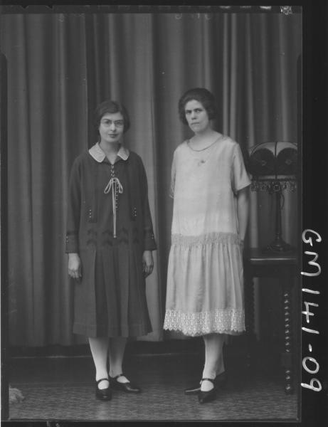 Portrait of two women 'Ellis'