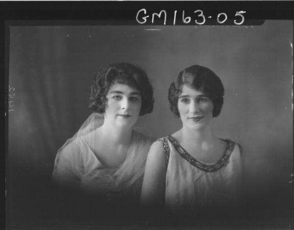 Portrait of two women 'Brennan'