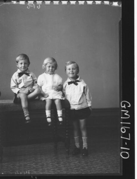 Portrait of three children 'Andrews'