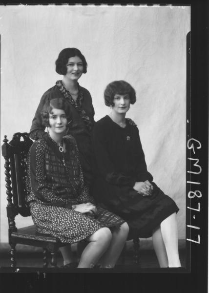 Portrait of three women 'Franetovich'