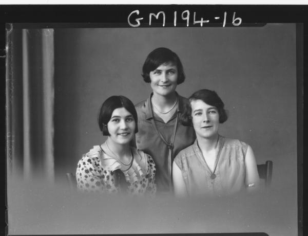 Portrait of three women 'Shanahan'