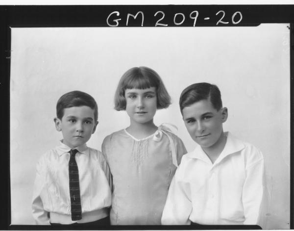 Portrait of three children 'Matheson'