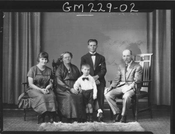 Portrait of family 'Clayton'