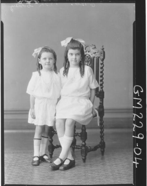 Portrait of two girls 'Carney'