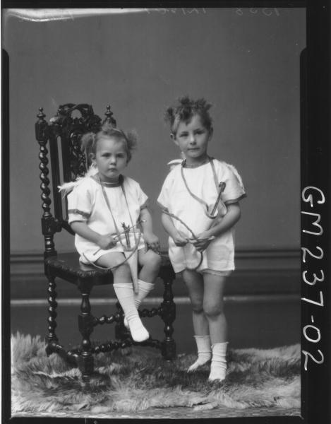 Portrait of two children 'Powell'