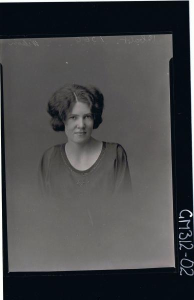 H/S Portait of woman 'Wilson'