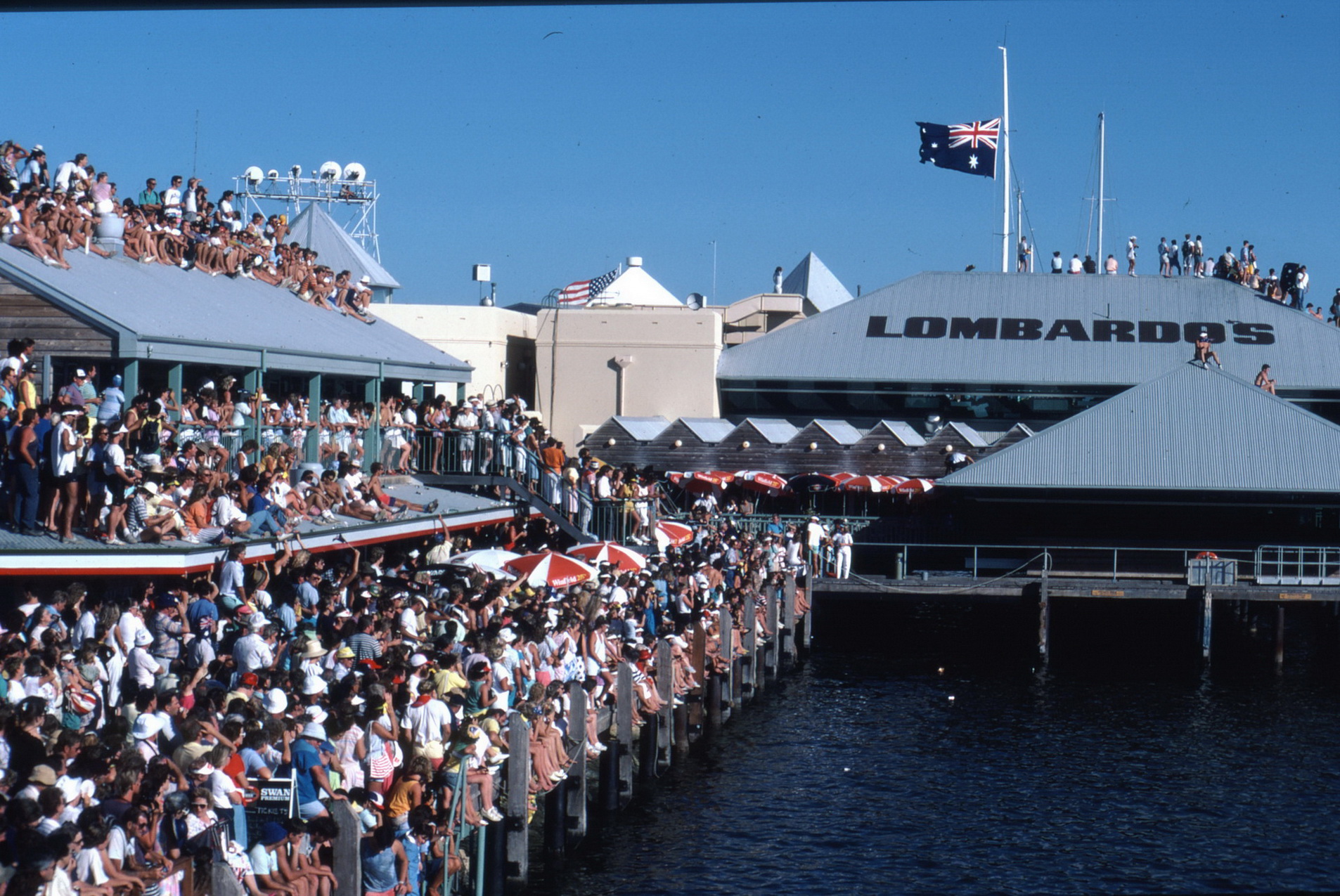 Upset : Australia wins the America's Cup — Museum of Perth