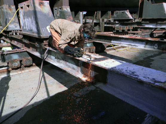 Removal of the superfluous outrigger sections