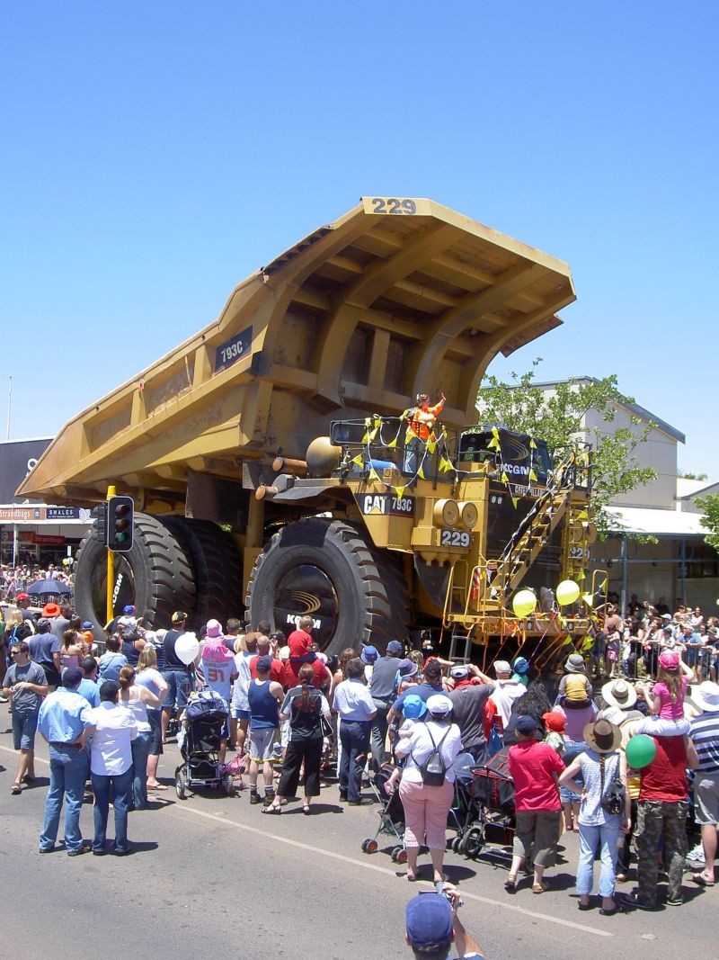 Tray of HUGE 793 Dump Truck opening at the St Barbara's Parade 2005