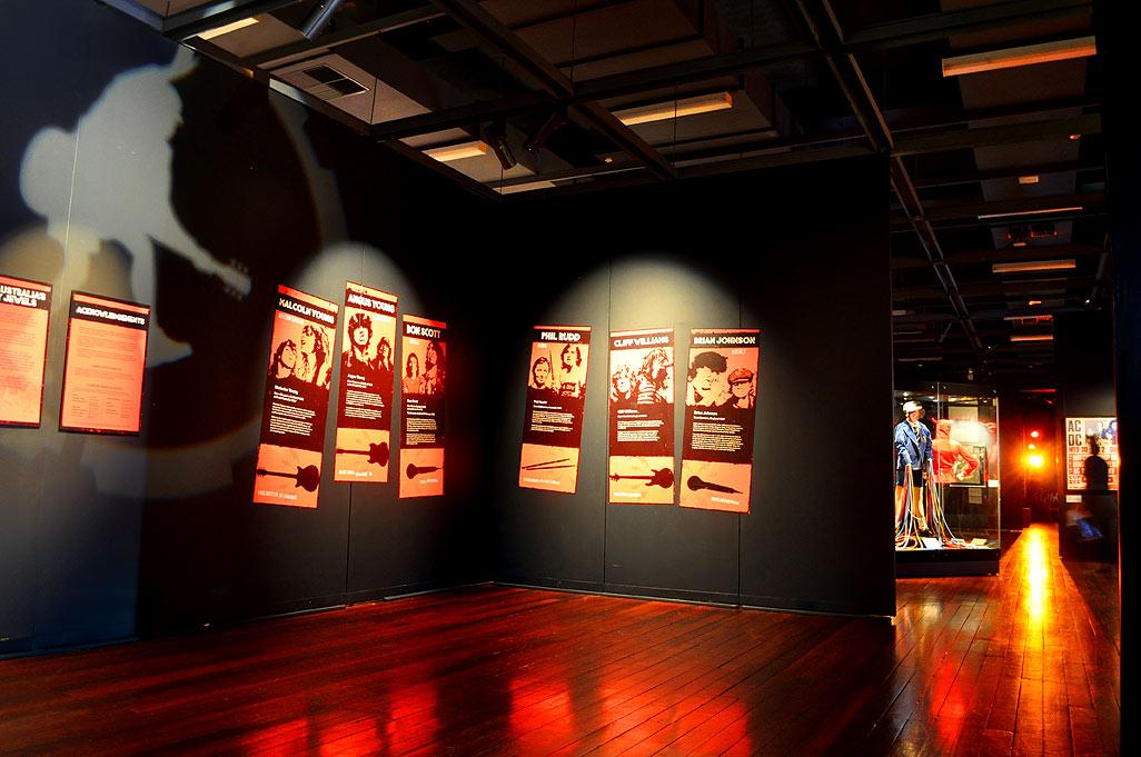 AC/DC - HDR Exhibition Photography | Western Australian Museum