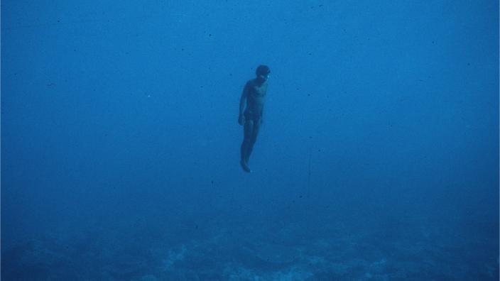 Naked diving off the NW coast in 1989