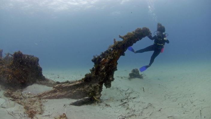 Diver on SS Xantho bow