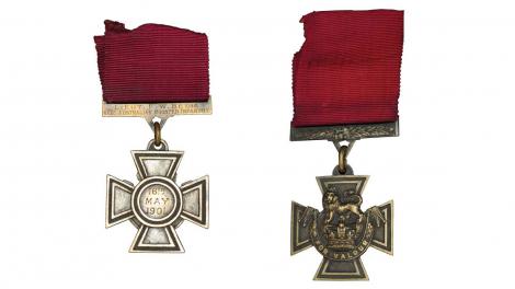 Front and back views of a Victoria's Cross medal