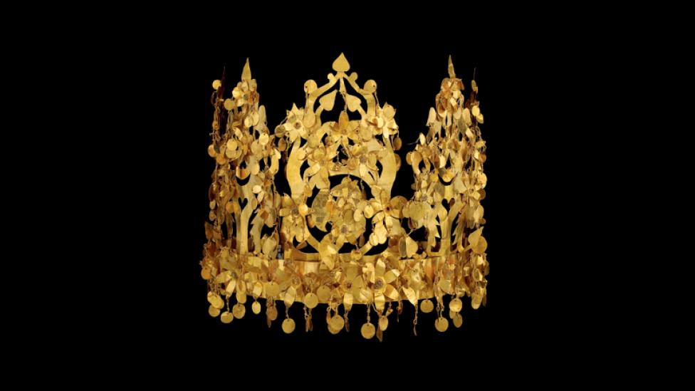 A golden crown