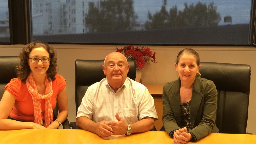 WA Museum – Geraldton acting Regional Manager Leigh O’Brien sitting next to Community Advisory Committee chair Malcolm Smith and WA Museum – Geraldton Senior Projects Officer Catherine Belcher