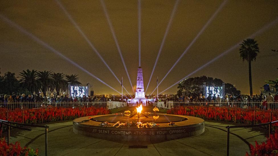 It's just after 5:00am and crowds start to gather at Kings Park for the ANZAC Dawn Service.